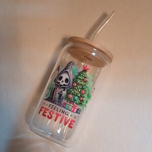 Festive Skull Christmas Glass Tumbler 16oz